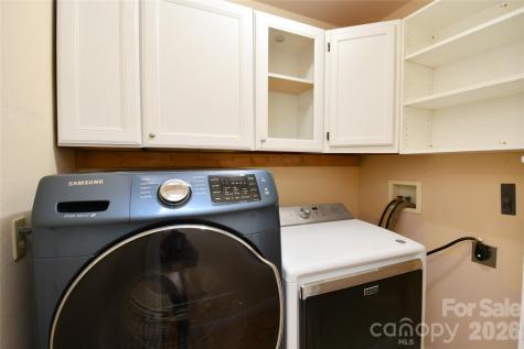 477 West Ridge Drive Burnsville NC 28714