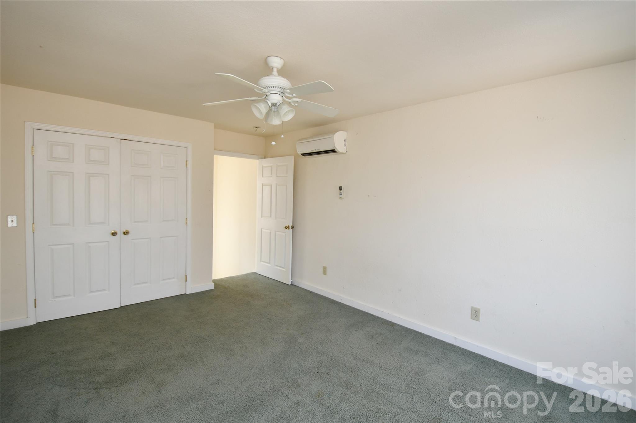 477 West Ridge Drive Burnsville NC 28714