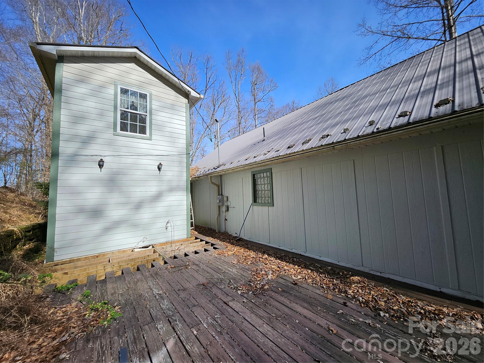 477 West Ridge Drive Burnsville NC 28714
