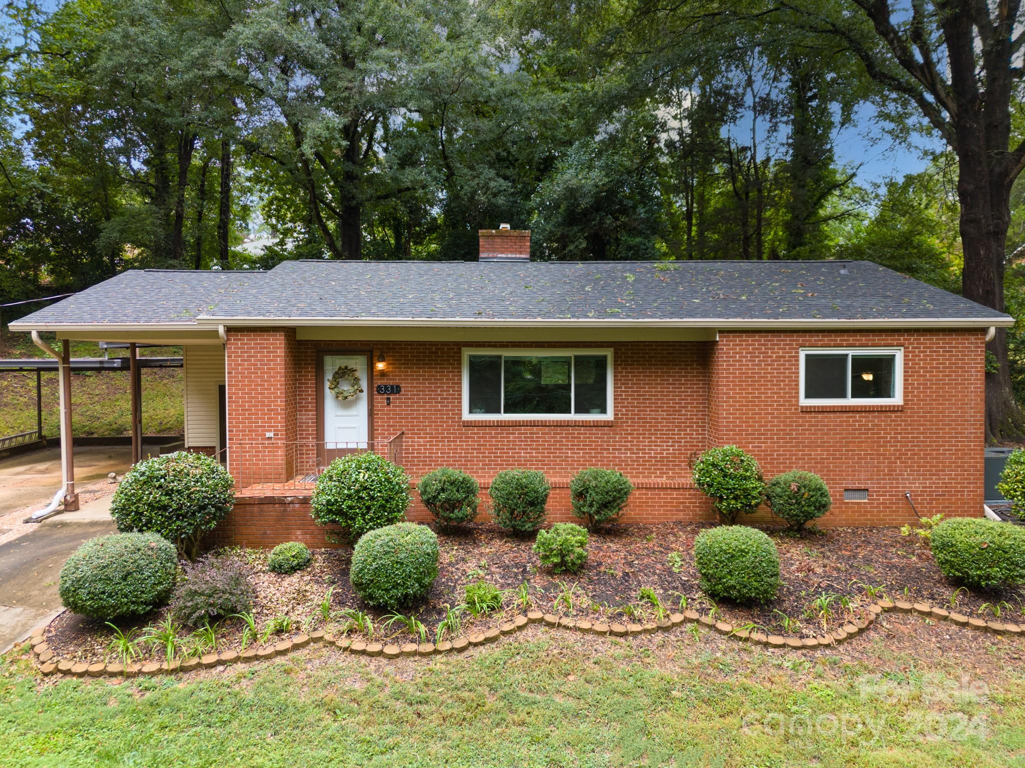 331 Cedar Street Mooresville NC 28115