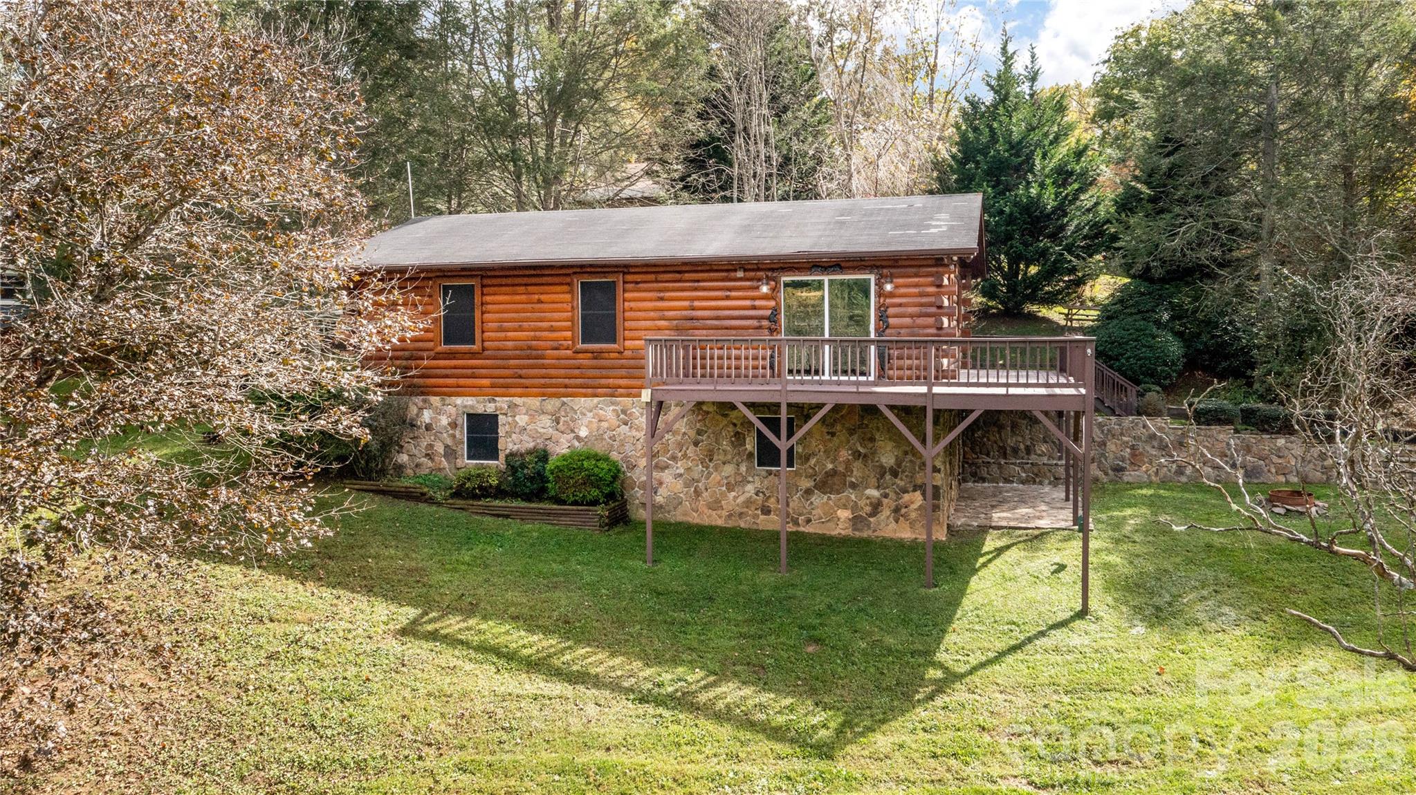 205 L And E Meadows Drive Waynesville NC 28786