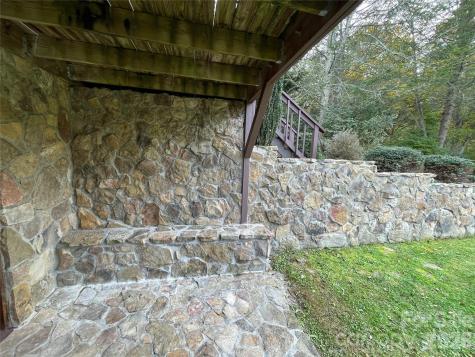 205 L And E Meadows Drive Waynesville NC 28786