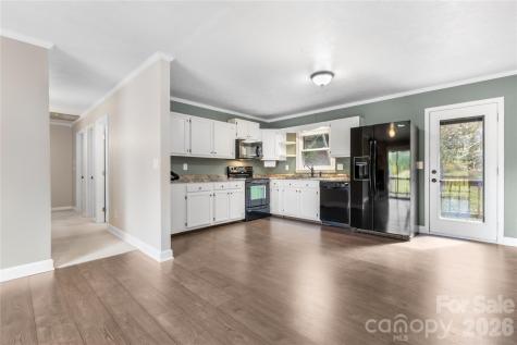 205 L And E Meadows Drive Waynesville NC 28786