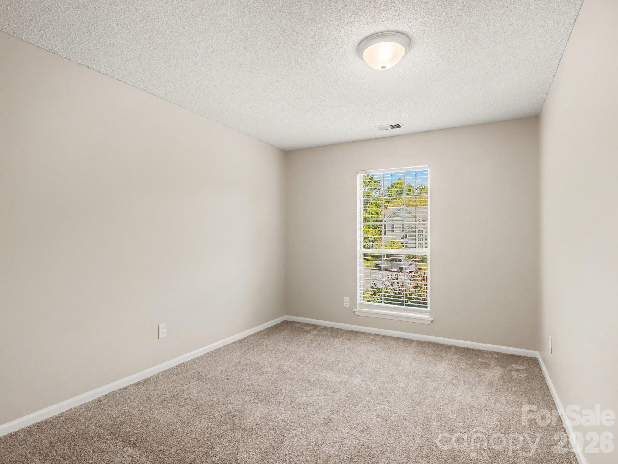 9214 Rotherham Lane Charlotte NC 28216