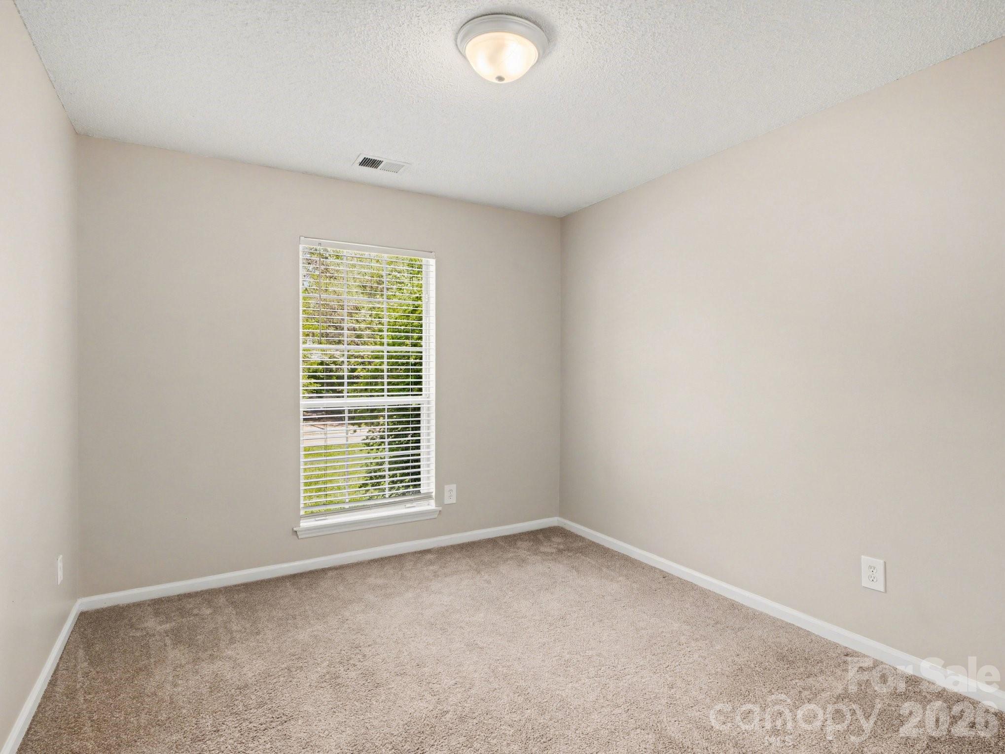 9214 Rotherham Lane Charlotte NC 28216