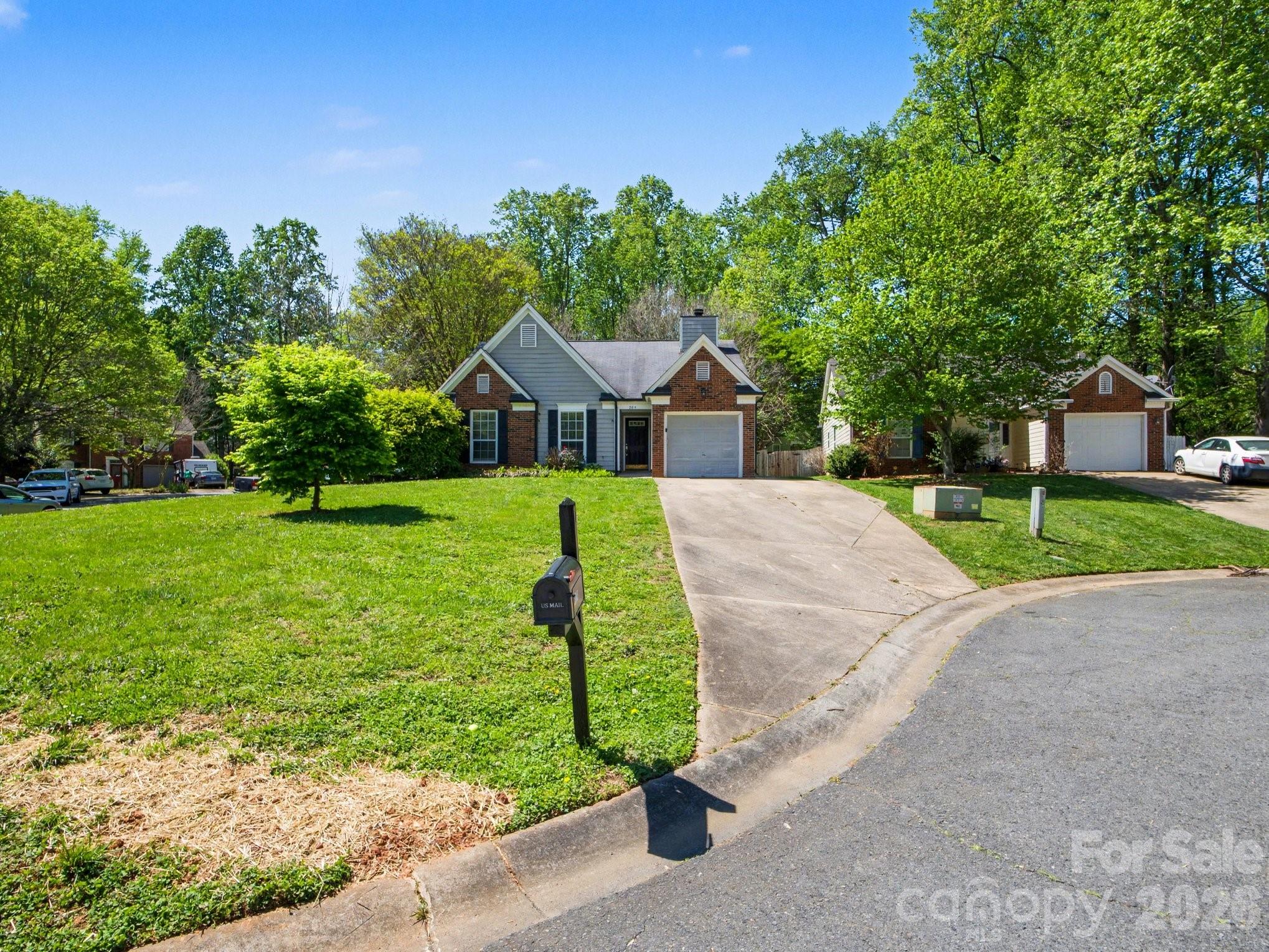 9214 Rotherham Lane Charlotte NC 28216