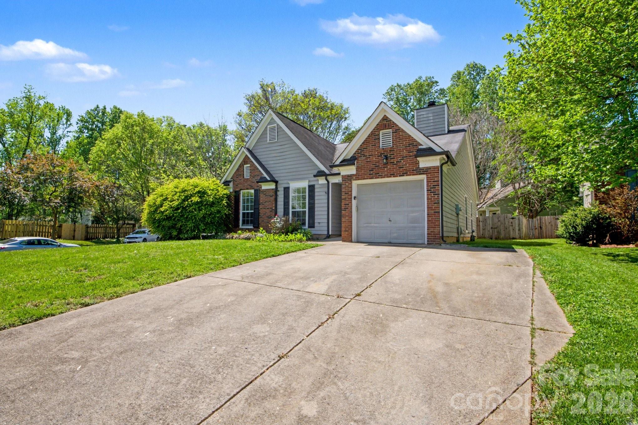 9214 Rotherham Lane Charlotte NC 28216