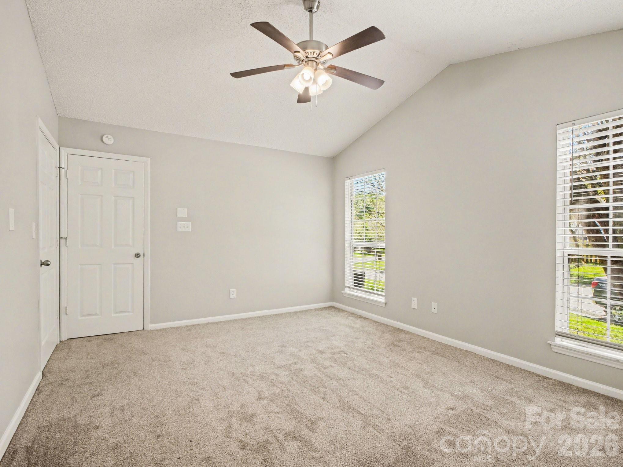 9214 Rotherham Lane Charlotte NC 28216