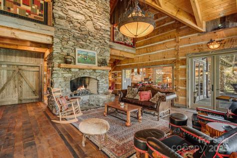 99 Thistle Ridge Canton NC 28716