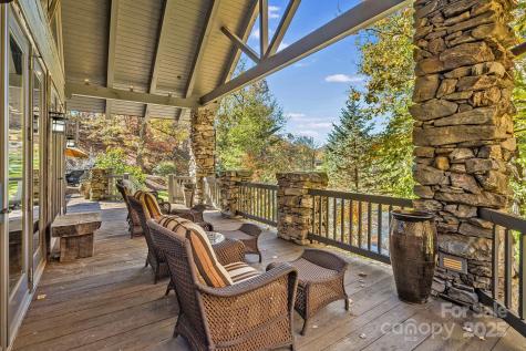 99 Thistle Ridge Canton NC 28716