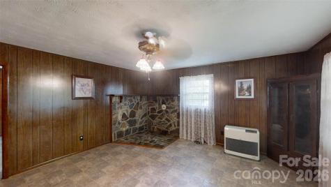 560 Bailey Mountain Road Mars Hill NC 28754