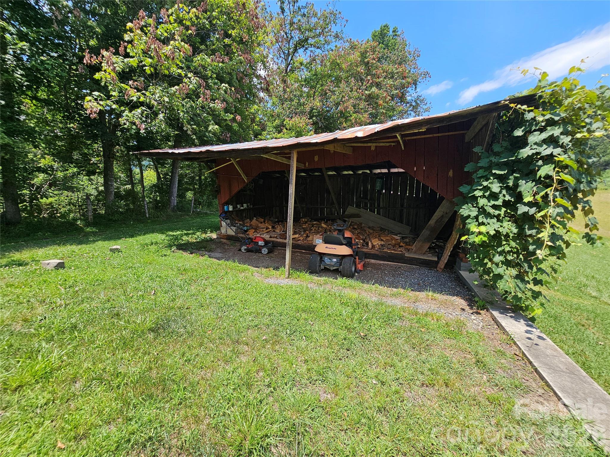 560 Bailey Mountain Road Mars Hill NC 28754