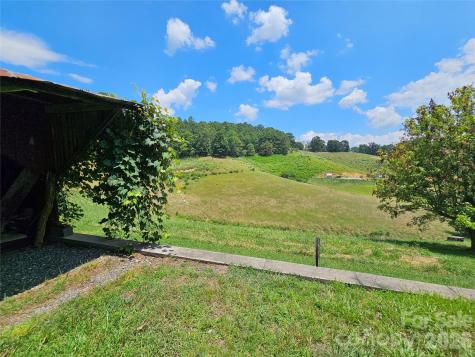 560 Bailey Mountain Road Mars Hill NC 28754
