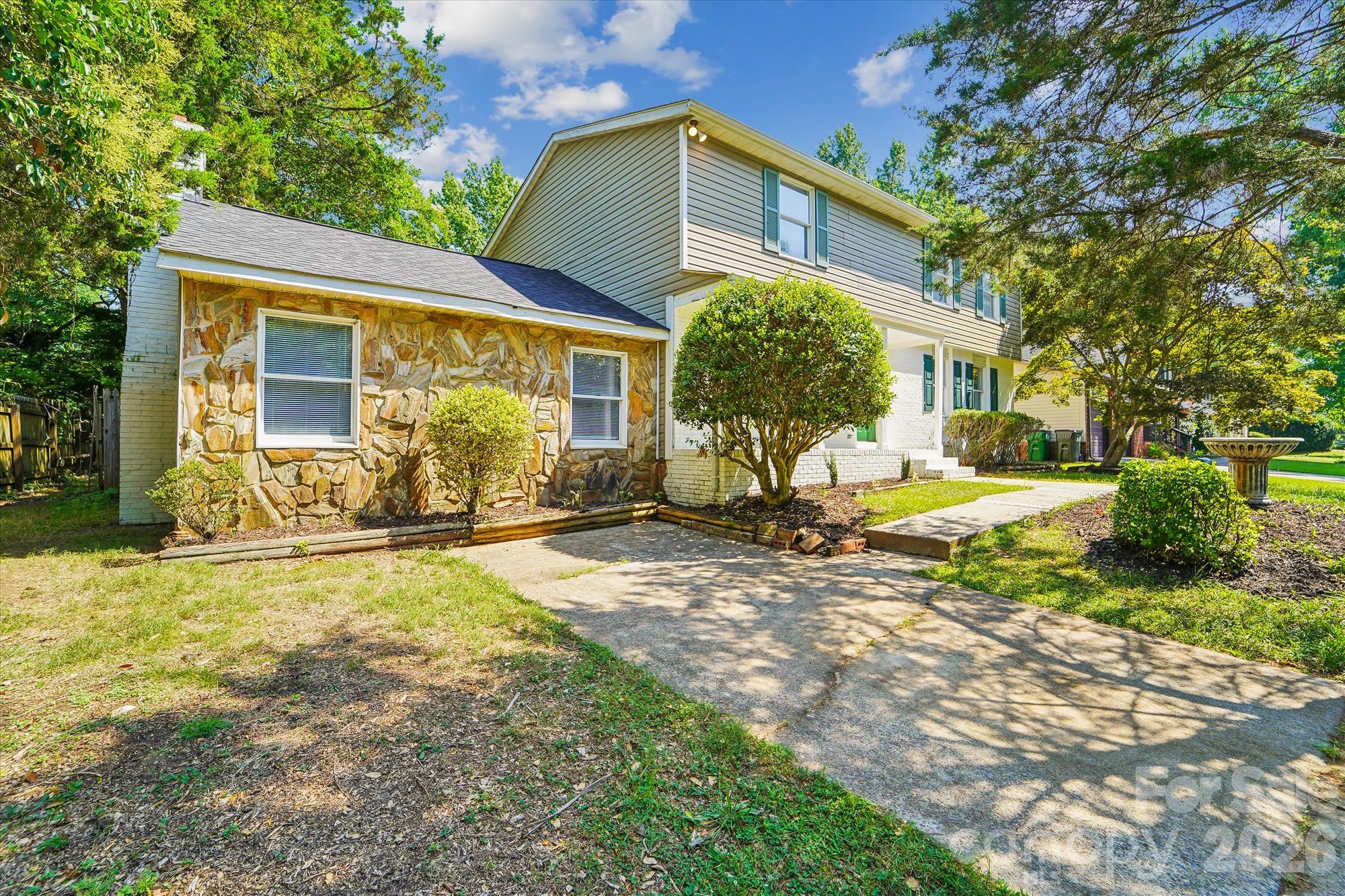 7200 Rollingridge Drive Charlotte NC 28211