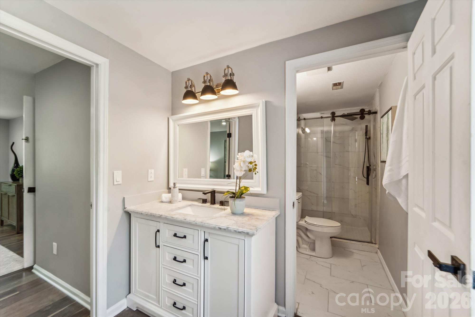 7200 Rollingridge Drive Charlotte NC 28211