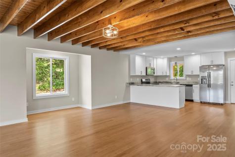 65 Moore Avenue Asheville NC 28806