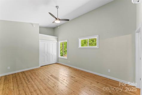 65 Moore Avenue Asheville NC 28806