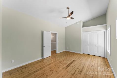 65 Moore Avenue Asheville NC 28806