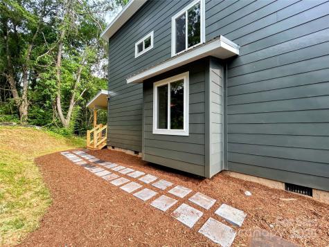65 Moore Avenue Asheville NC 28806