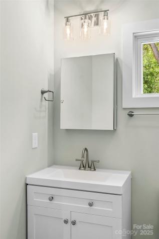 65 Moore Avenue Asheville NC 28806