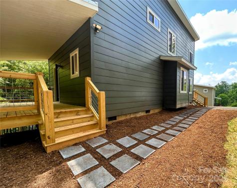 65 Moore Avenue Asheville NC 28806