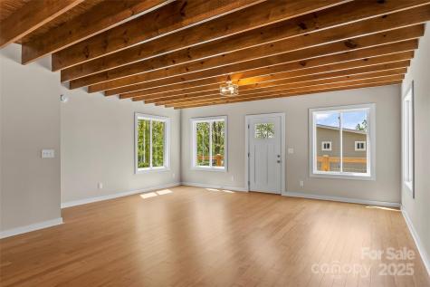 65 Moore Avenue Asheville NC 28806