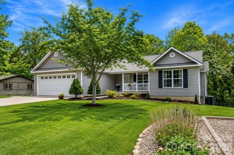 152 Joe Jenkins Road Fairview NC 28730