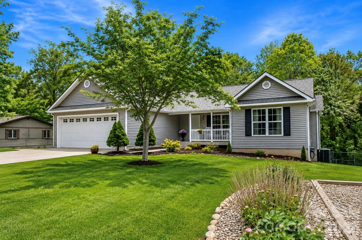 152 Joe Jenkins Road Fairview NC 28730