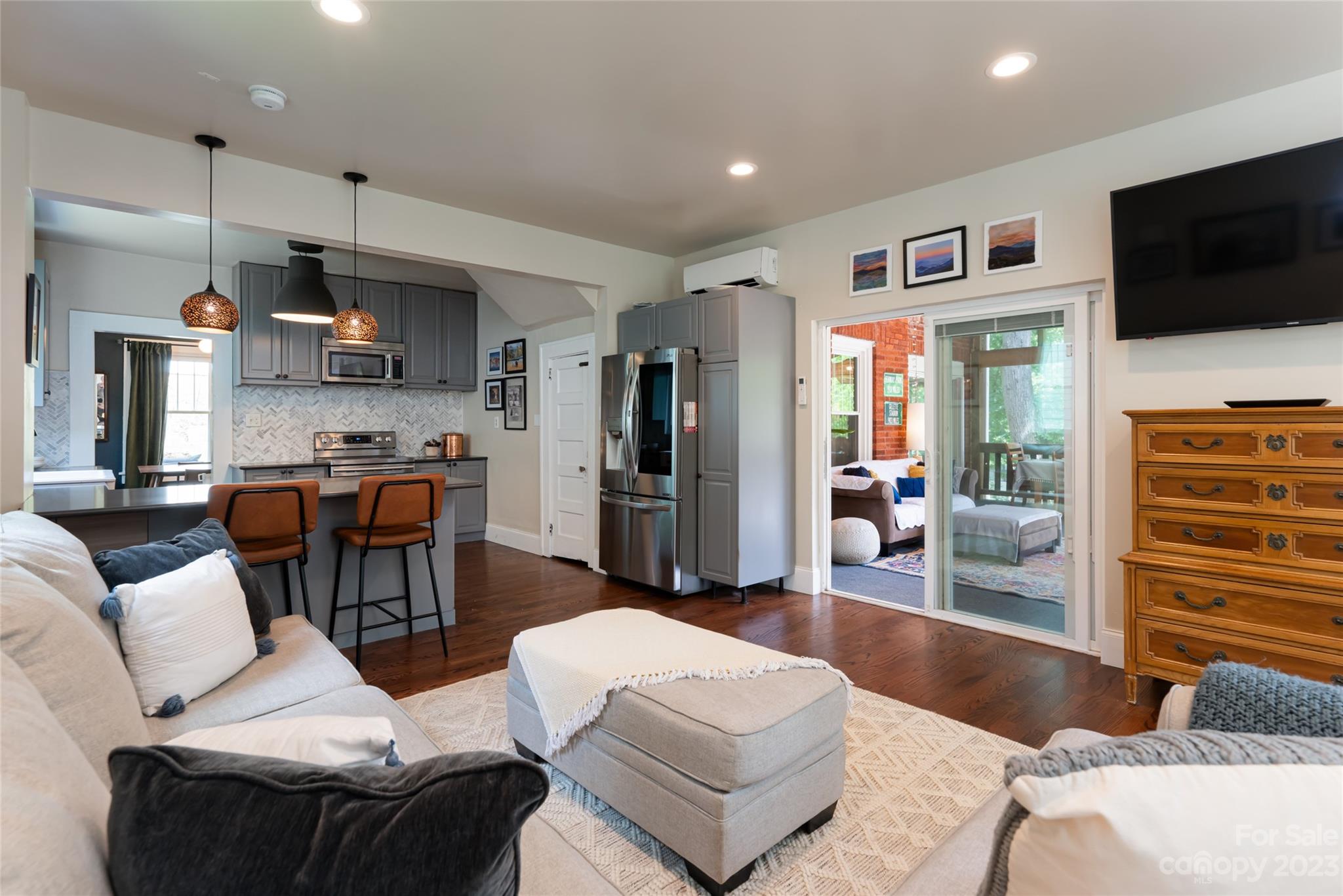 43 Winthrop Road Asheville NC 28806