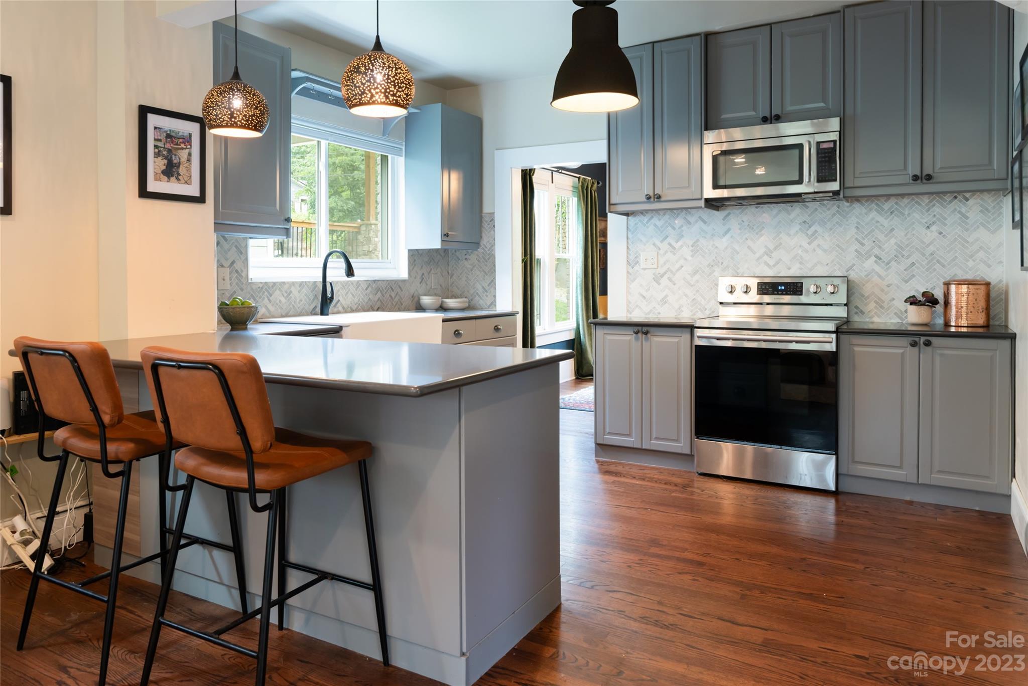 43 Winthrop Road Asheville NC 28806