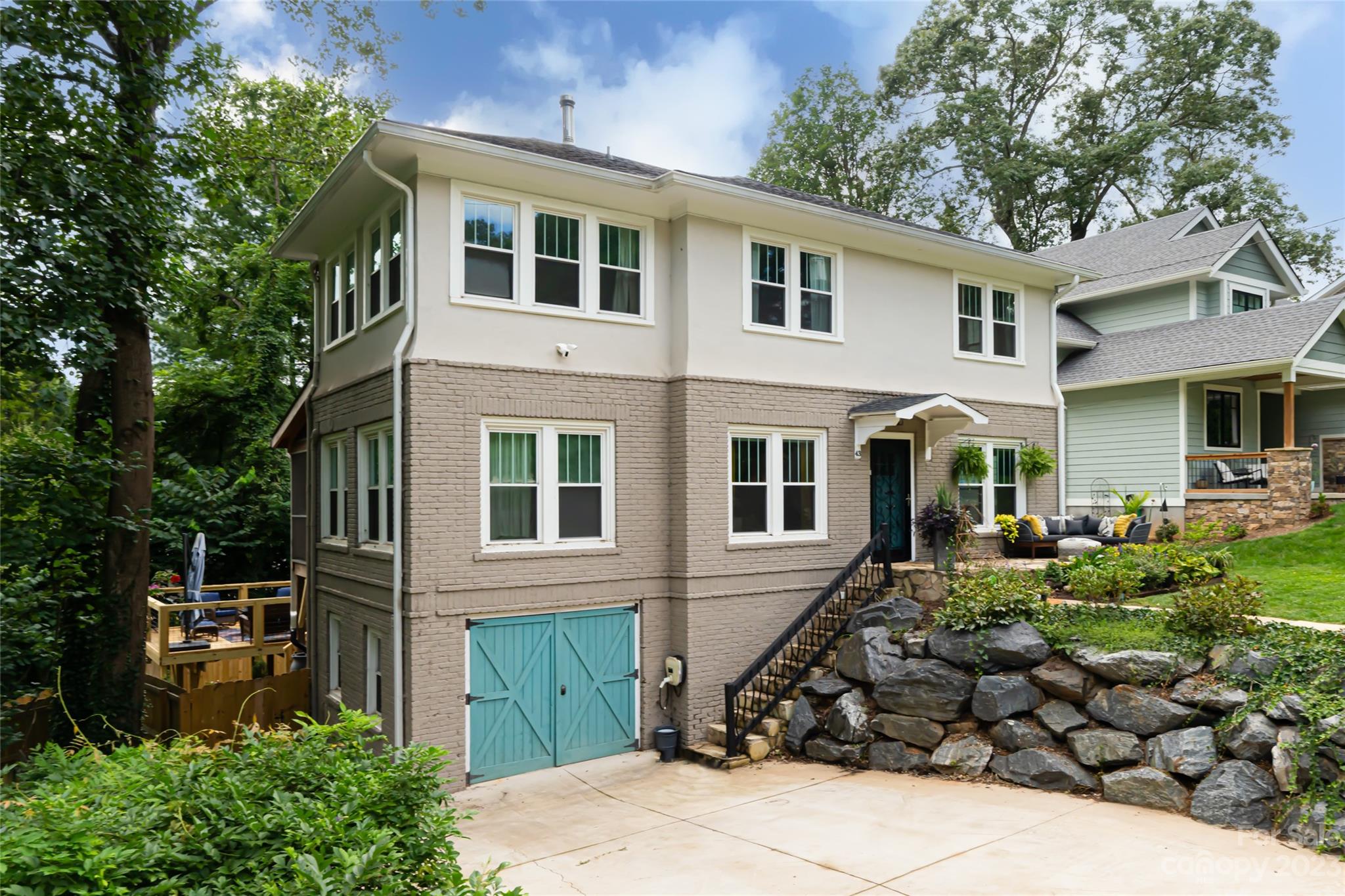 43 Winthrop Road Asheville NC 28806