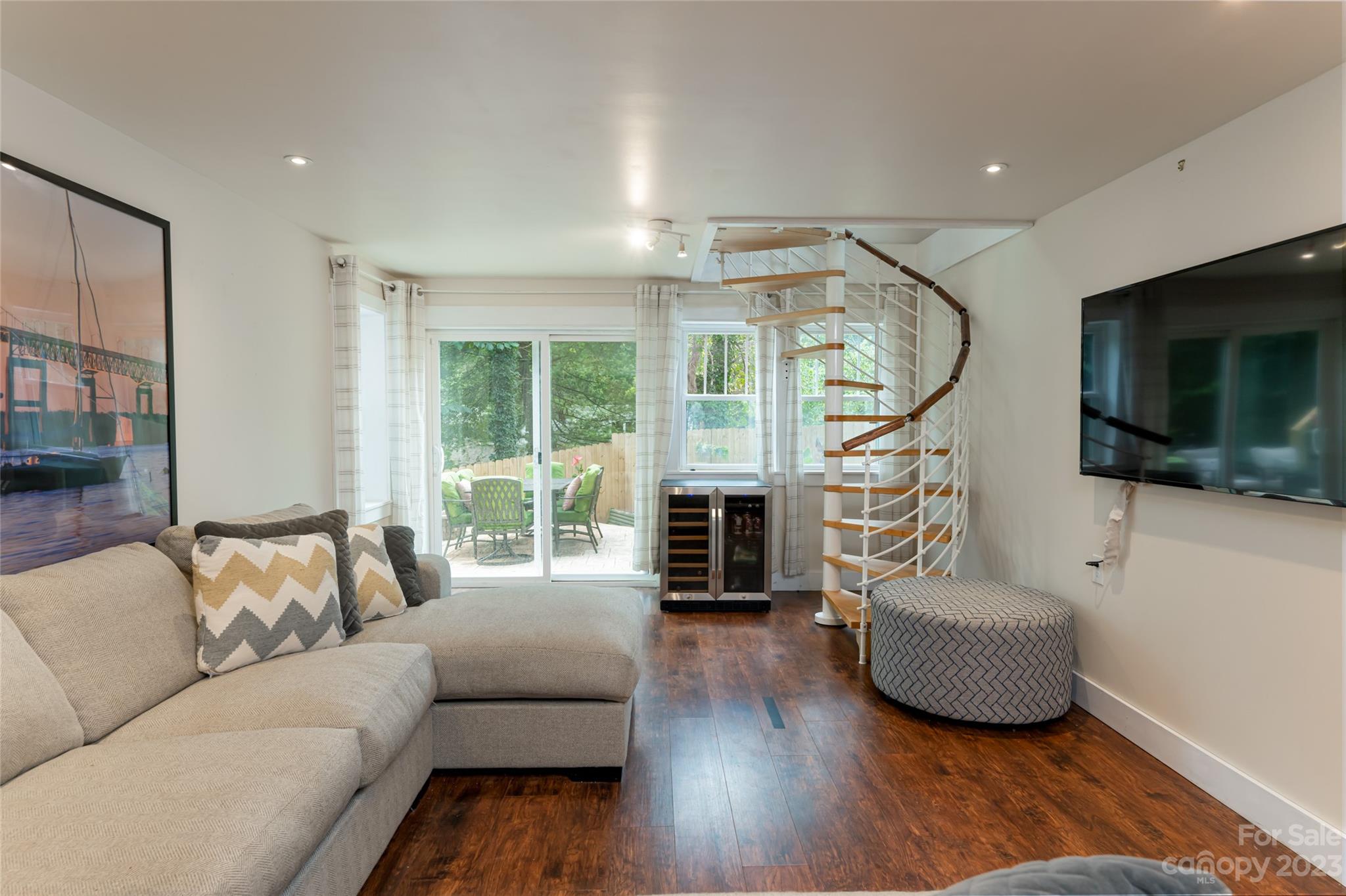 43 Winthrop Road Asheville NC 28806