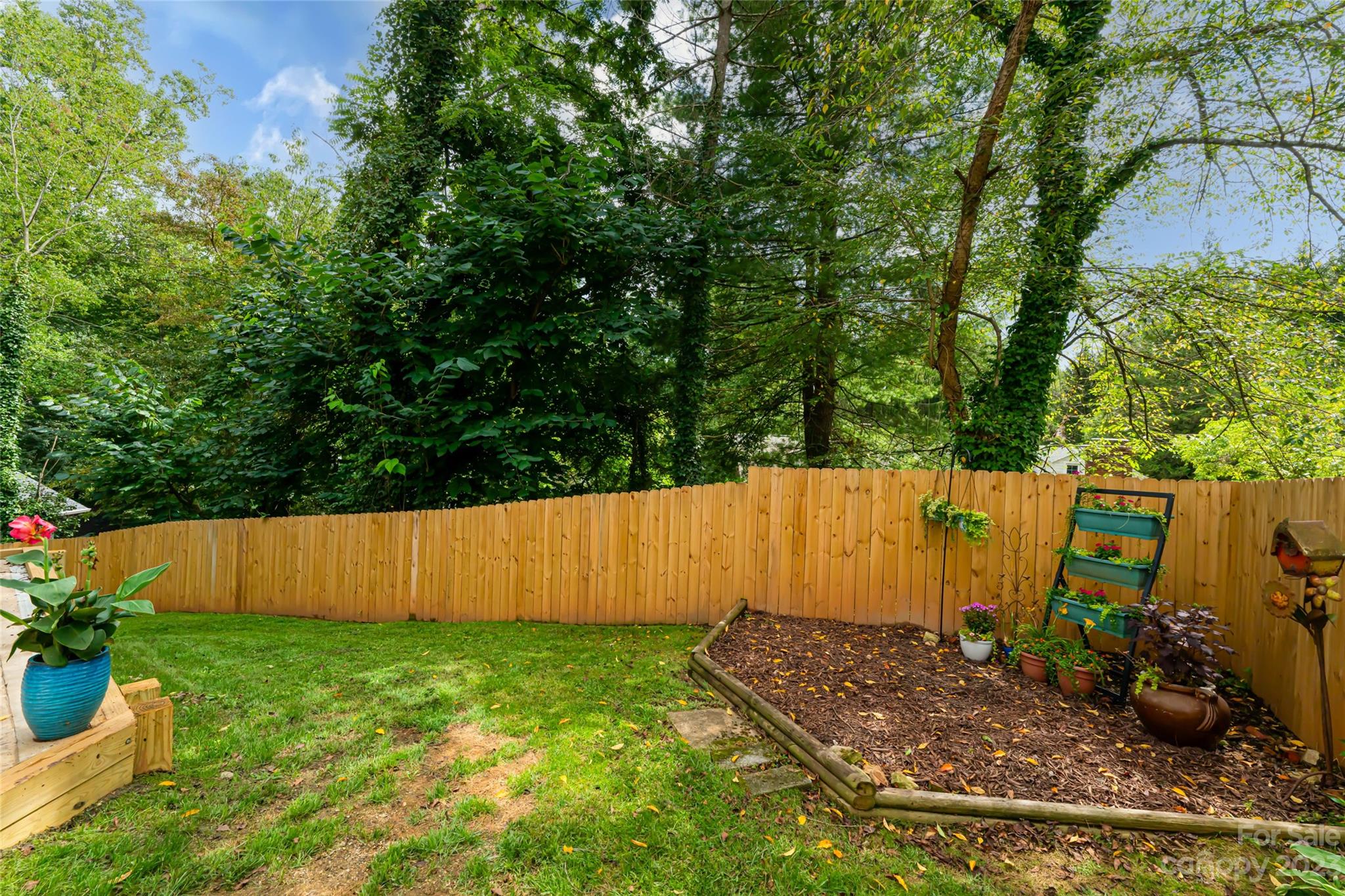 43 Winthrop Road Asheville NC 28806