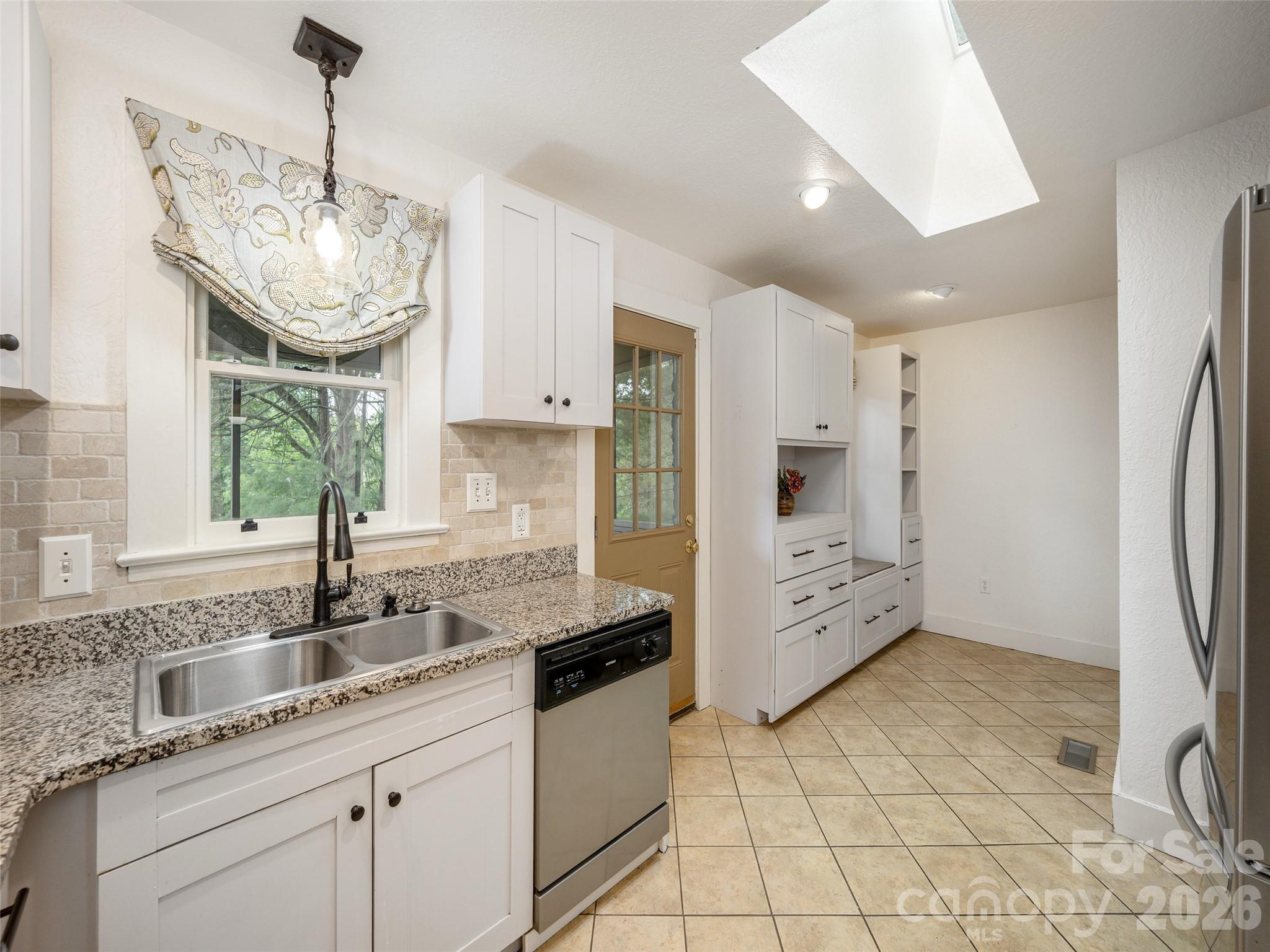115 Oakland Road Asheville NC 28801
