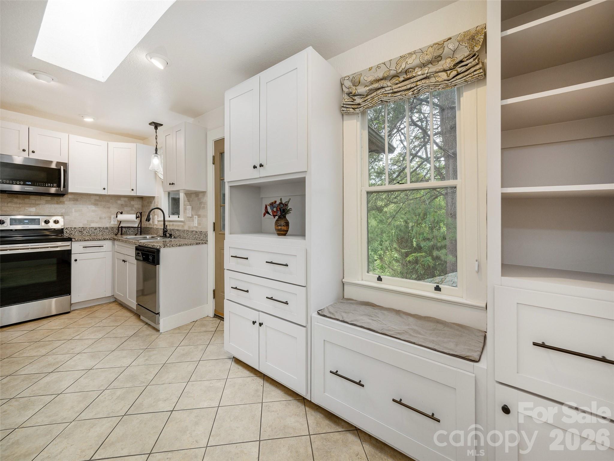 115 Oakland Road Asheville NC 28801