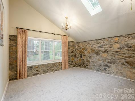 115 Oakland Road Asheville NC 28801