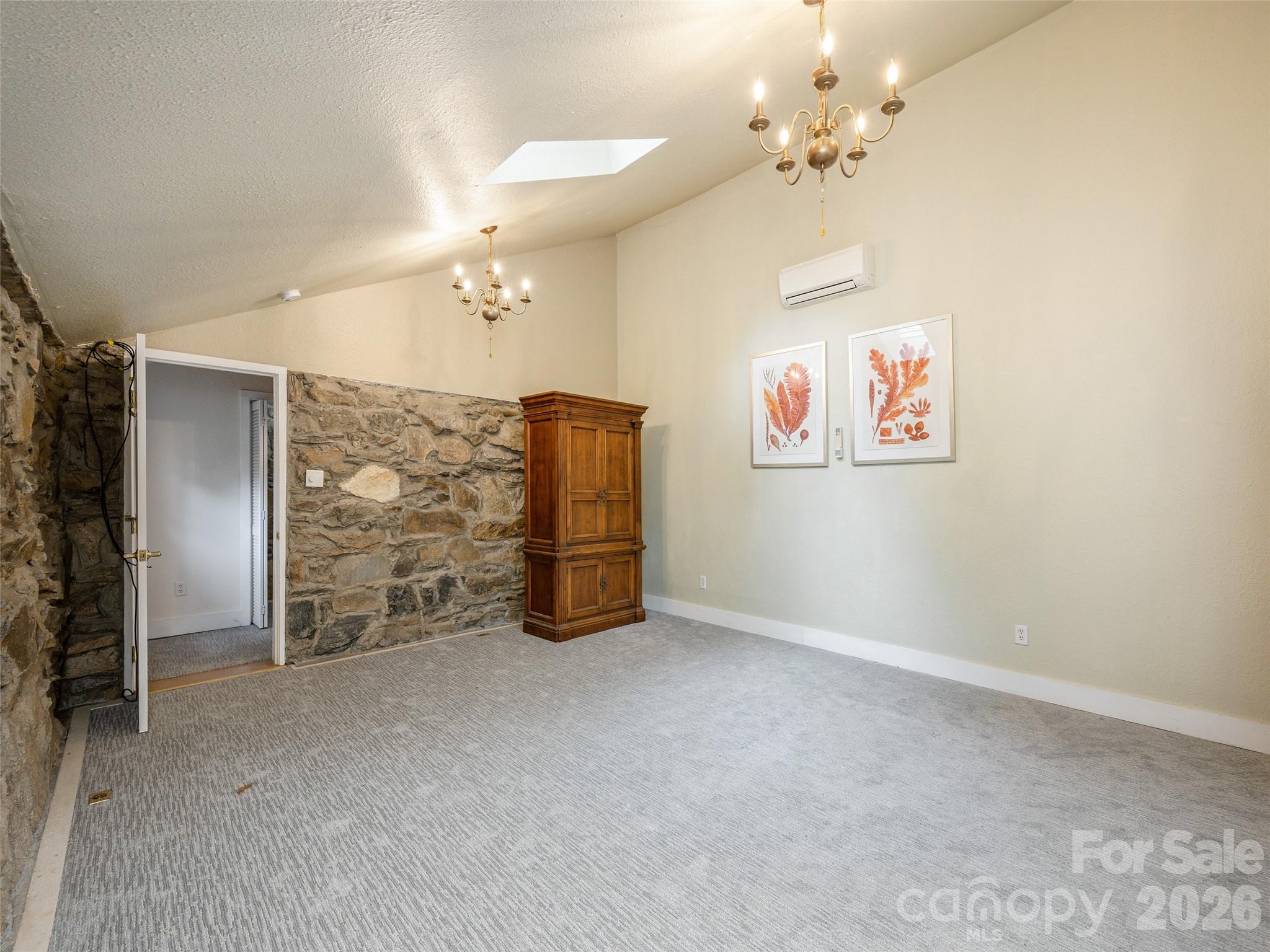 115 Oakland Road Asheville NC 28801