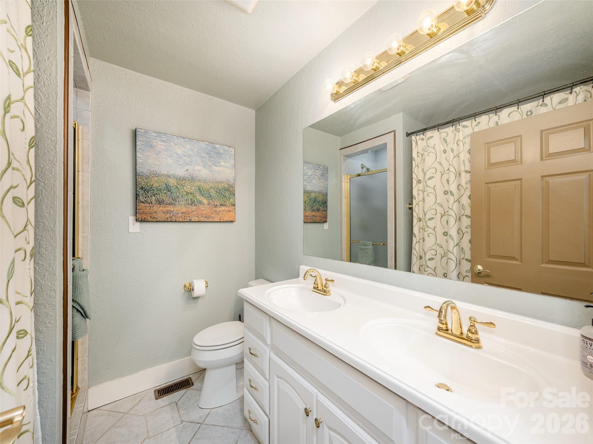 115 Oakland Road Asheville NC 28801