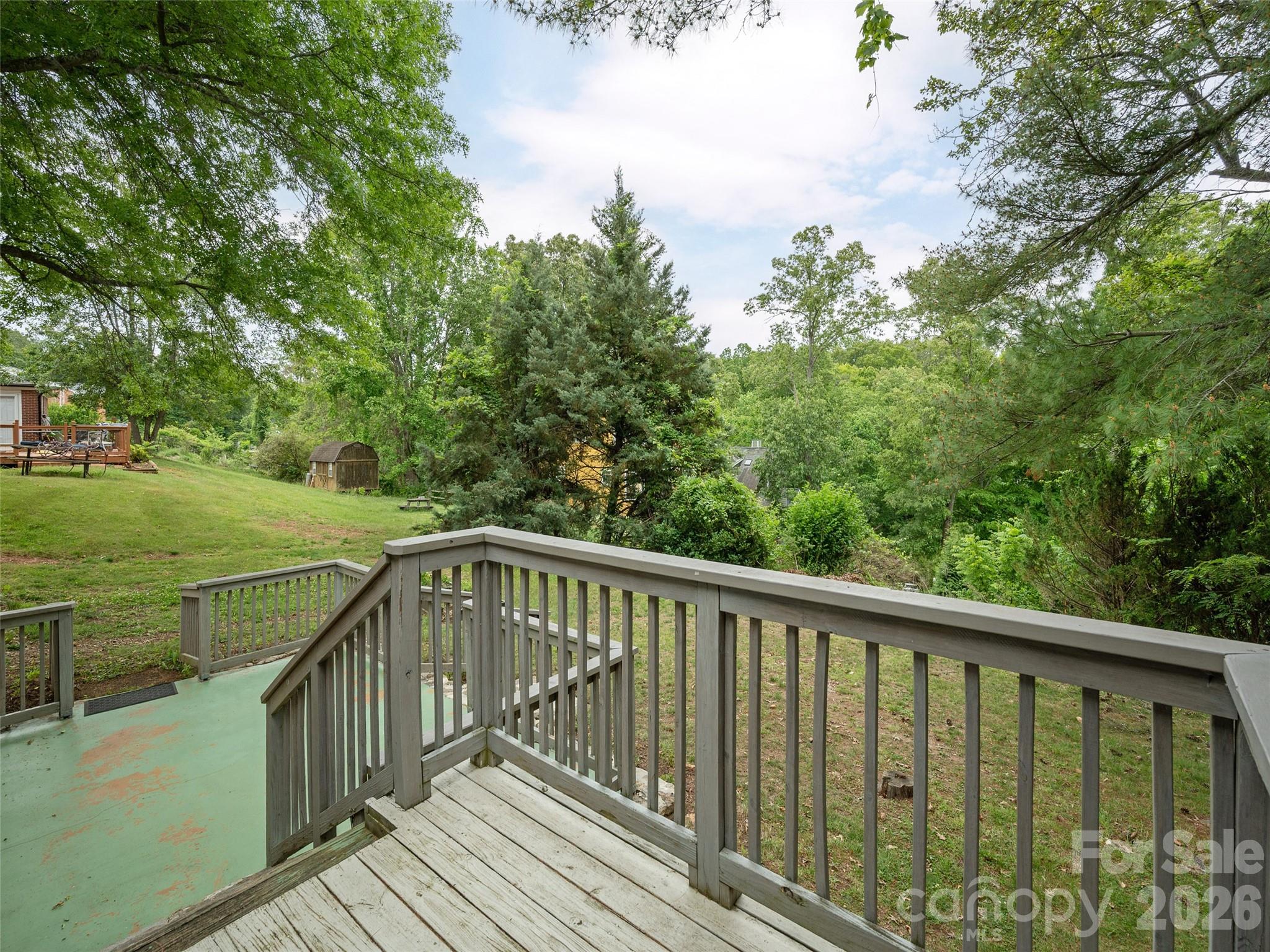 115 Oakland Road Asheville NC 28801