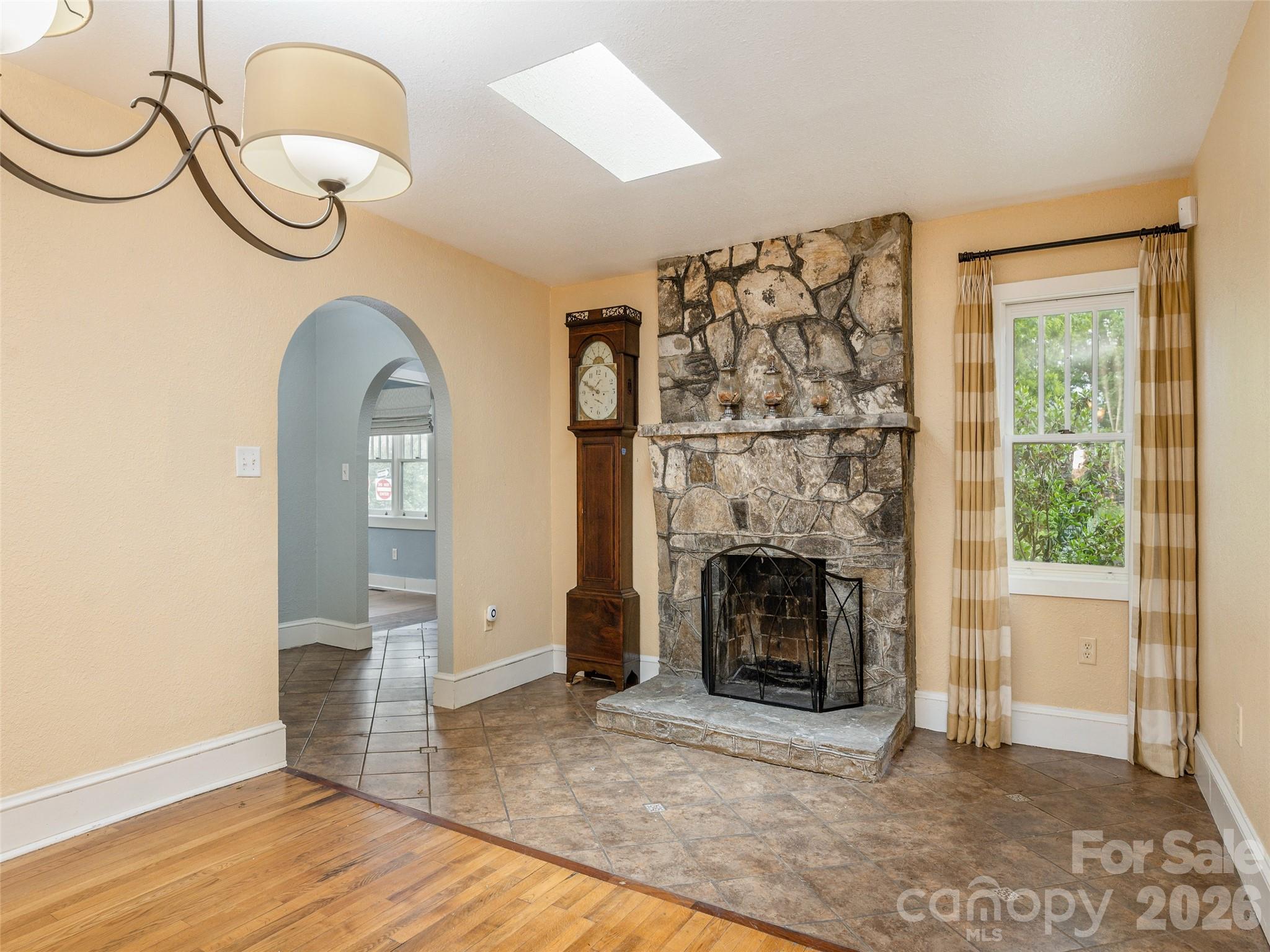 115 Oakland Road Asheville NC 28801