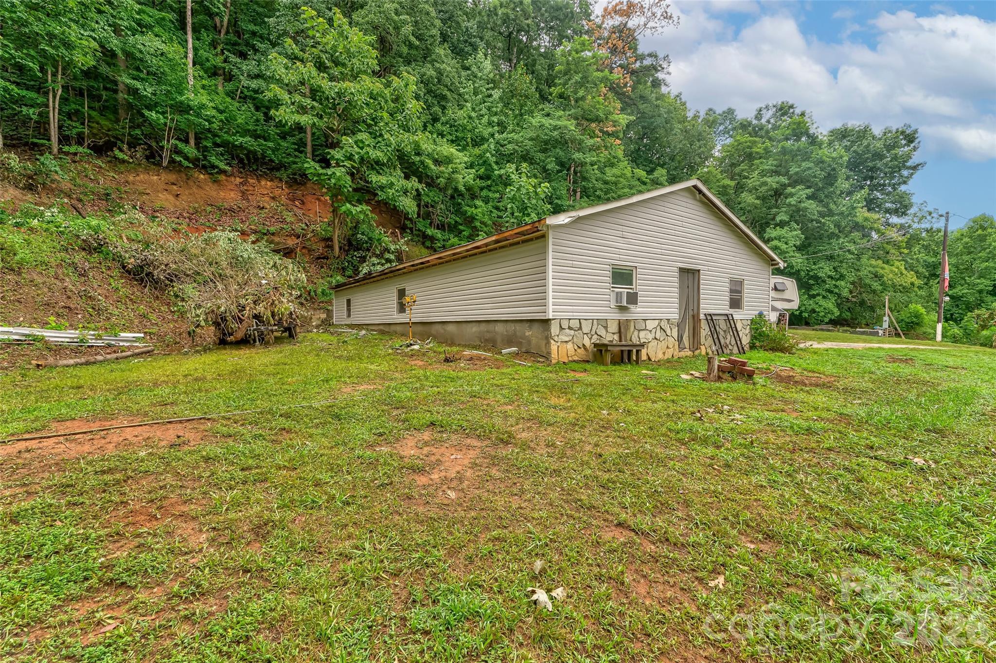 3515 High Peak Valley Valdese NC 28690