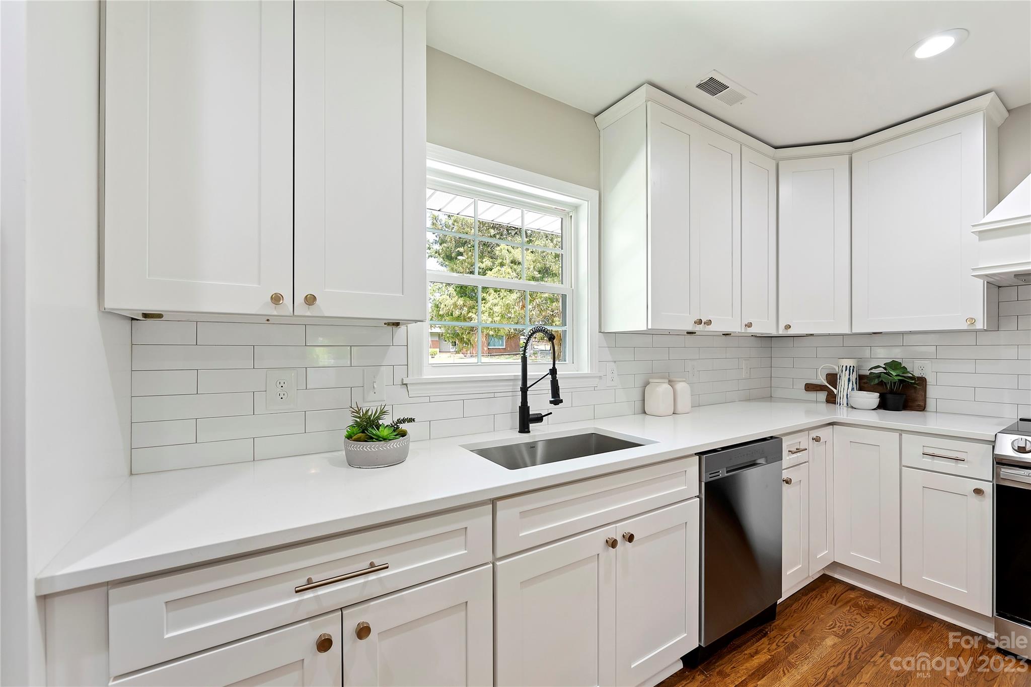 3811 Conway Avenue Charlotte NC 28209