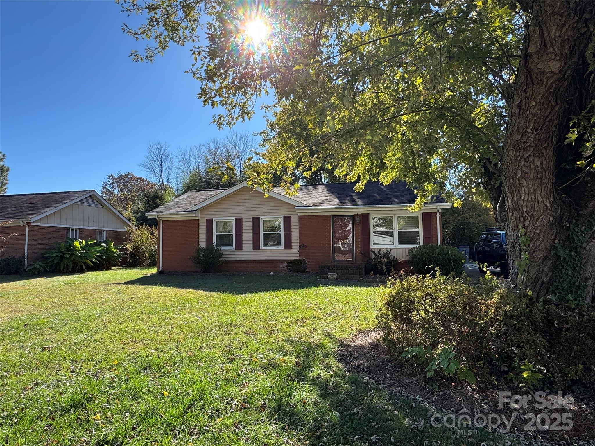 7501 Pawtuckett Road Charlotte NC 28214
