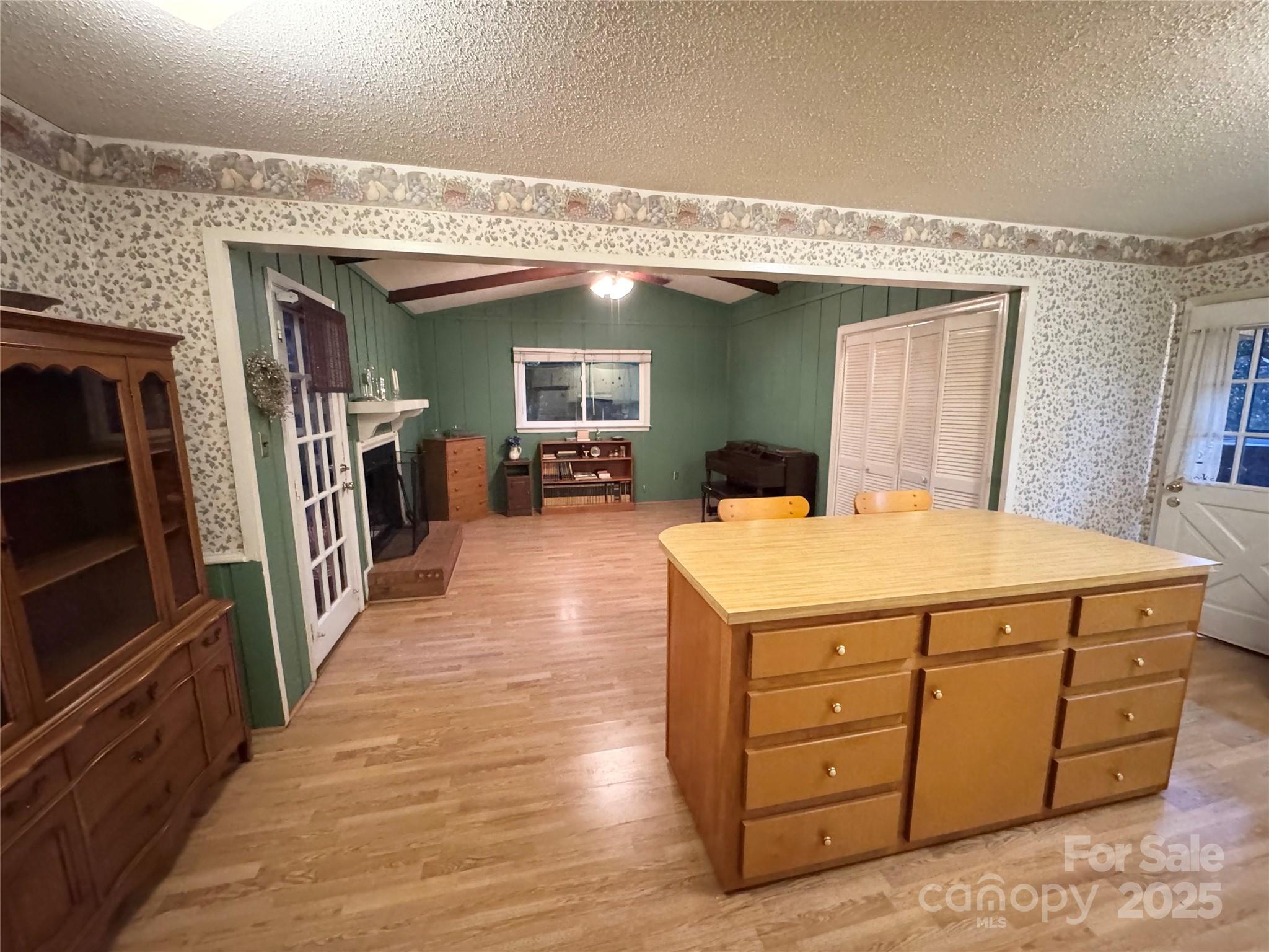 7501 Pawtuckett Road Charlotte NC 28214