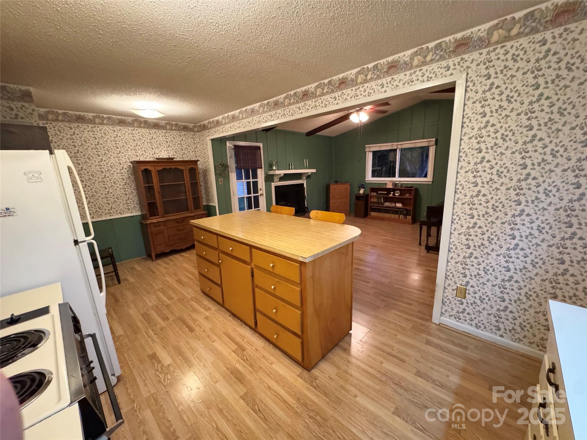 7501 Pawtuckett Road Charlotte NC 28214