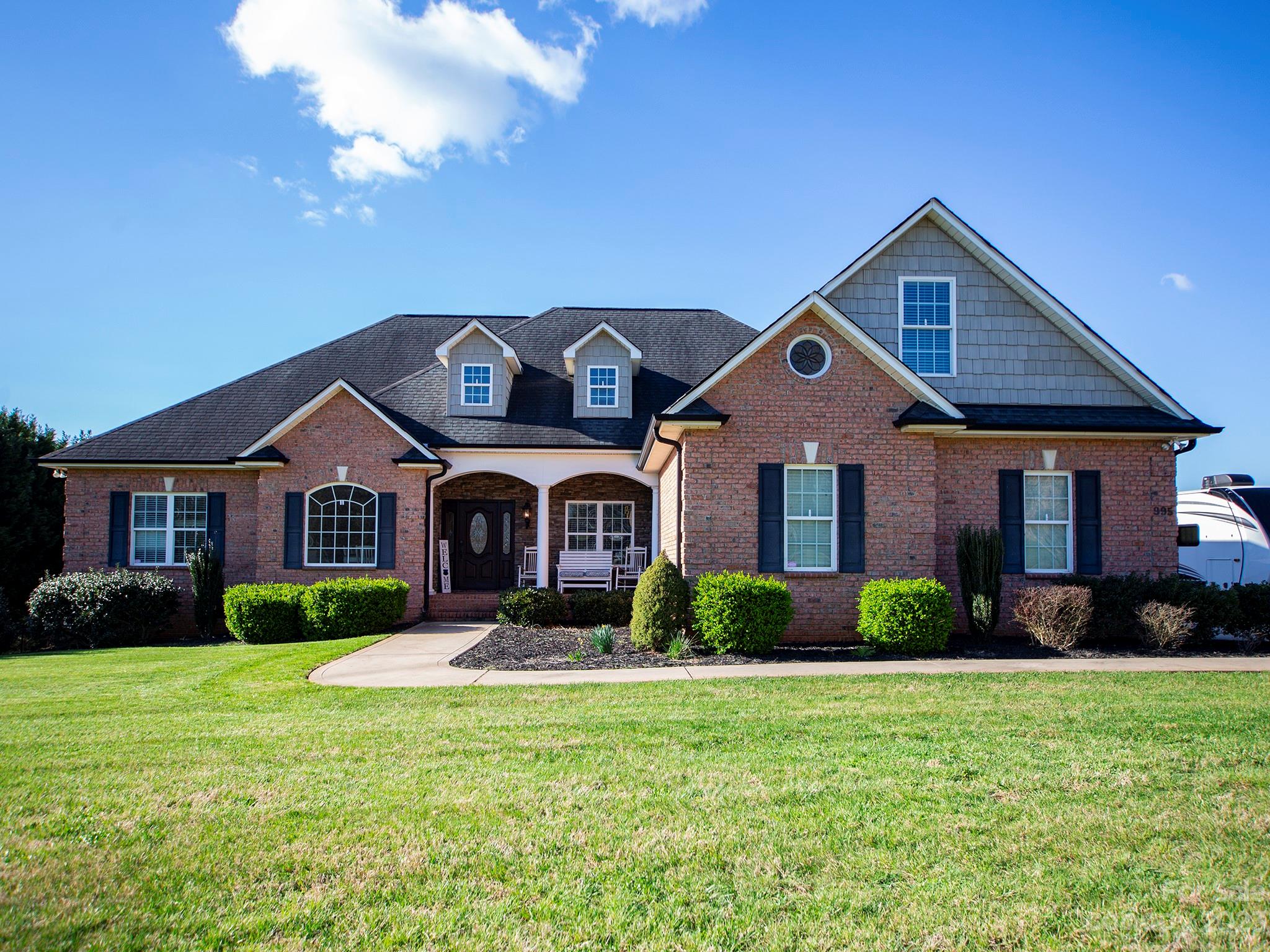 995 Clear Creek Circle Lincolnton NC 28092