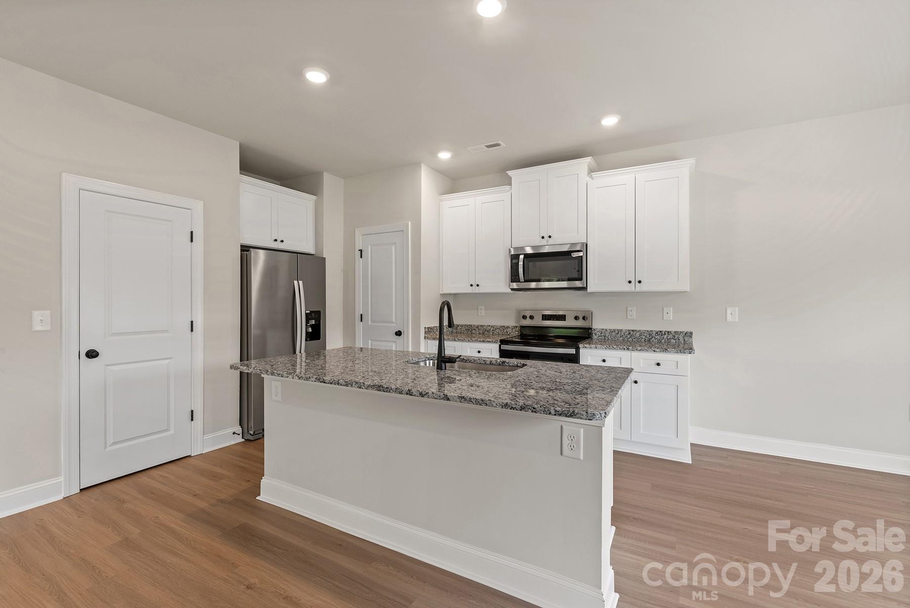6730 Fairford Drive Charlotte NC 28215