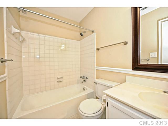 4810 Cody Place Charlotte NC 28277