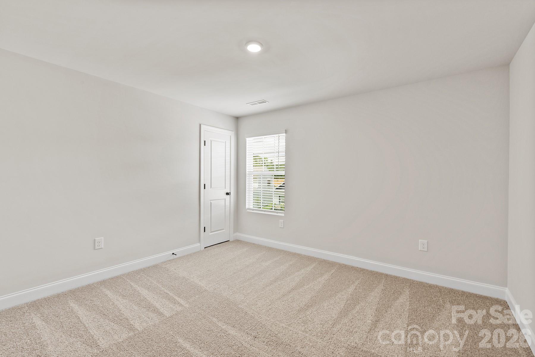 3446 Robindale Drive Winston Salem NC 27107
