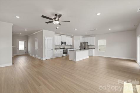 3446 Robindale Drive Winston Salem NC 27107
